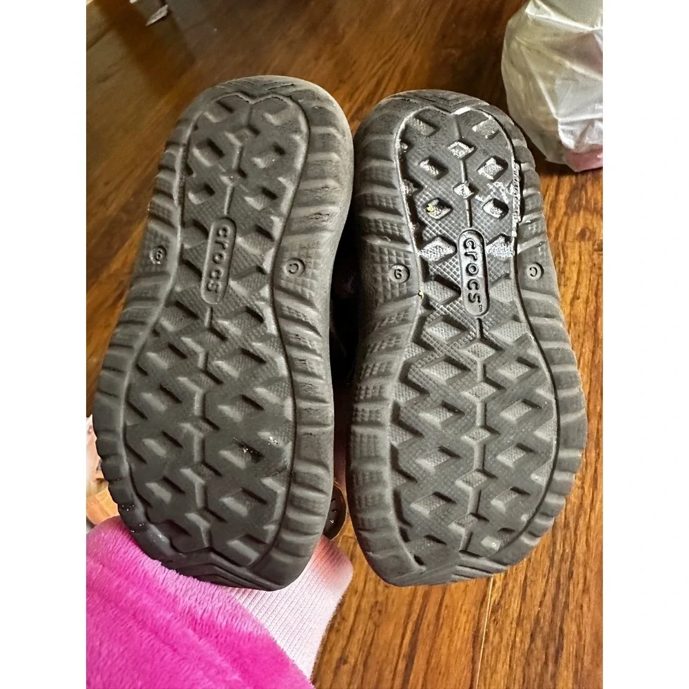 Sandals crocs toddler boy